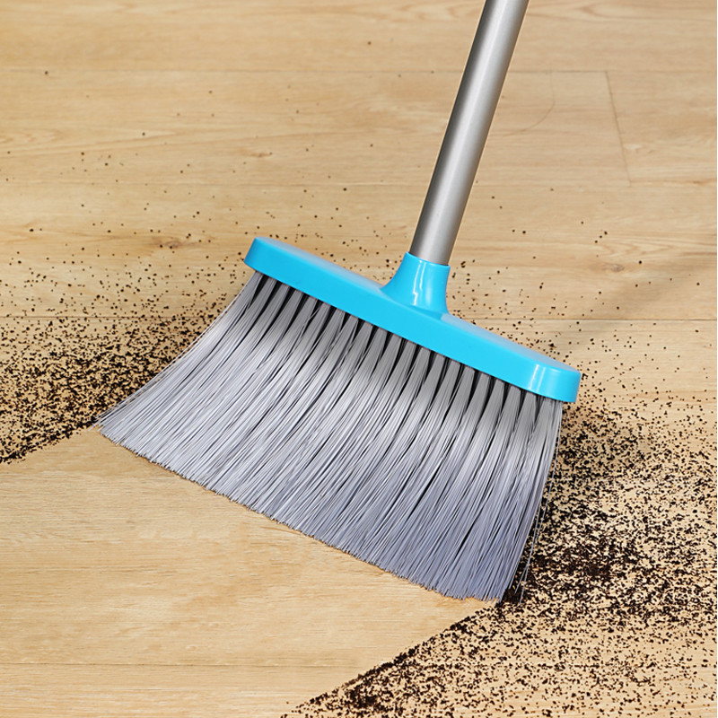 Best PP PET Floor Cleaning Tool Iron Pole Lobby Dustpan And Brush 138cm wholesale