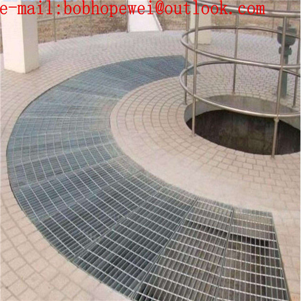 China honeycomb grate/stainless steel grate sheet/grated steel platform/steel grating cost/used grating/galvanized steel grid on sale