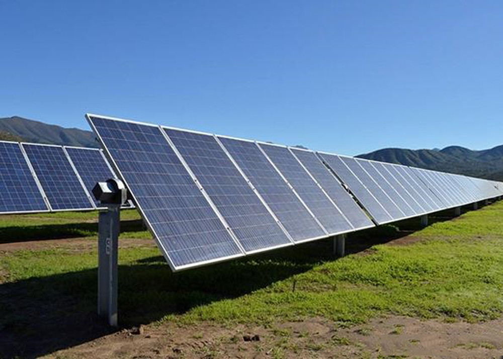 China Custom Single Axis Solar Tracker Solar Panel Sun Tracking System on sale