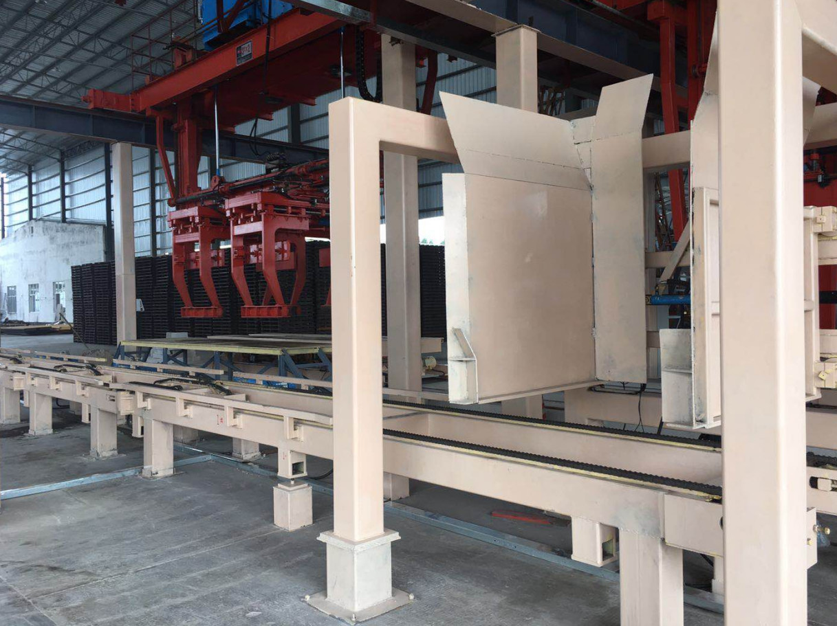 Best Tray Station Mobile Concrete Block Making Machine wholesale