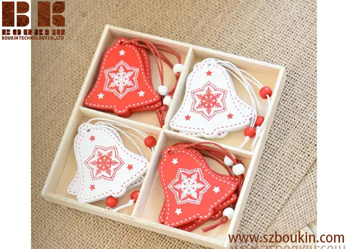China Wooden Cutout Christmas tree ornaments Holidays Gift Ornament  wood pendant ornament gift on sale