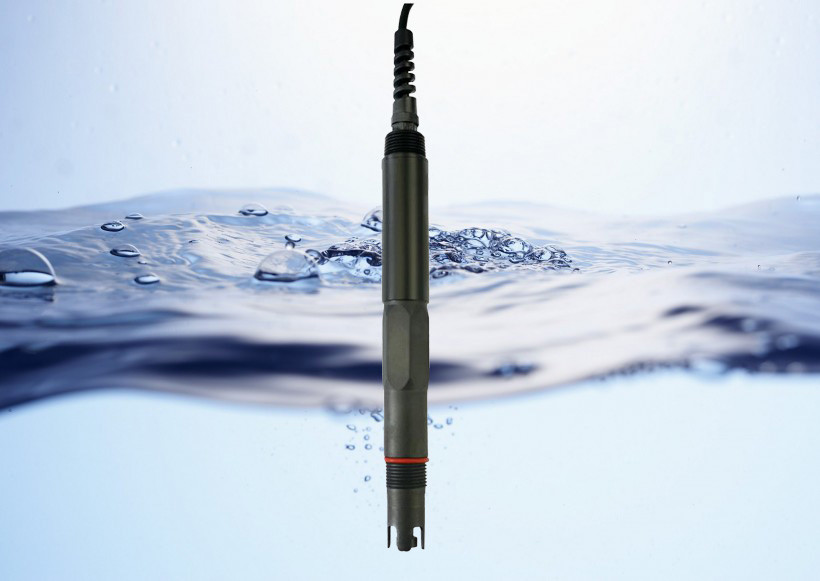 China PVC Online Fluoride Ion Sensor Convenient To Connect To DCS patented fluoride ion probe 3/4 inch NPT pipe thread on sale