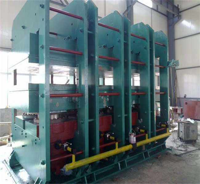 China Steel Cord Conveyor Belt Vulcanizing Machine on sale