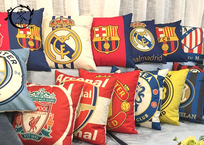 China Real Madrid  Barcelona Decorative Cushions Pillows , Multiple Soccer Teams Bed Pillows on sale