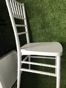 China outdoor plastic garden chair factory wholesale cheap gold chiavari chair plastic for wedding outdoor on sale