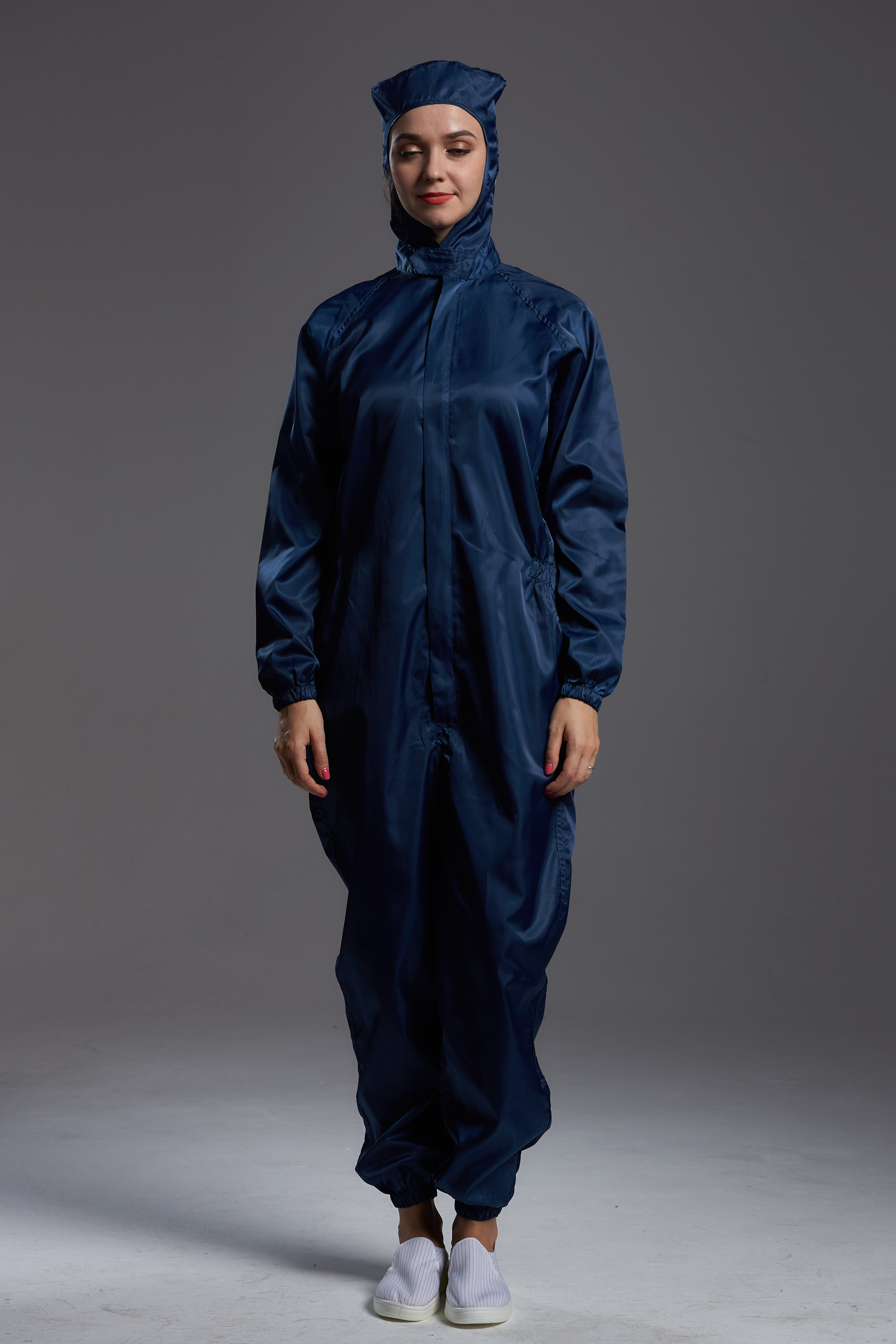 Best Antistatic ESD cleanroom coverall connect with hood dark blue conductive fiber for class 1000 wholesale