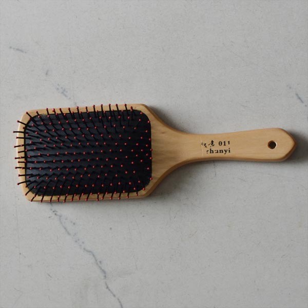 Cheap OEM stable wooden round hair brush with air - cushion for sale