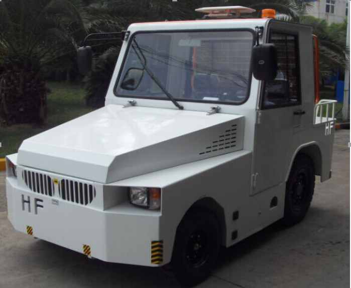 Cheap High Efficiency Tug Aircraft Tow Tractor Euro 3 / Euro 4 Emission Standard for sale