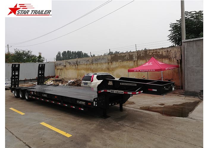 Buy cheap 60-100 Tons Goosneck Pipe Transport Trailer Hydraulic Ramp Low Bed Type from wholesalers
