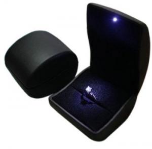 China DAYAN PU Leather Box Jewelry Gift Box with LED Light Case for Ring Earring Pendant Black on sale