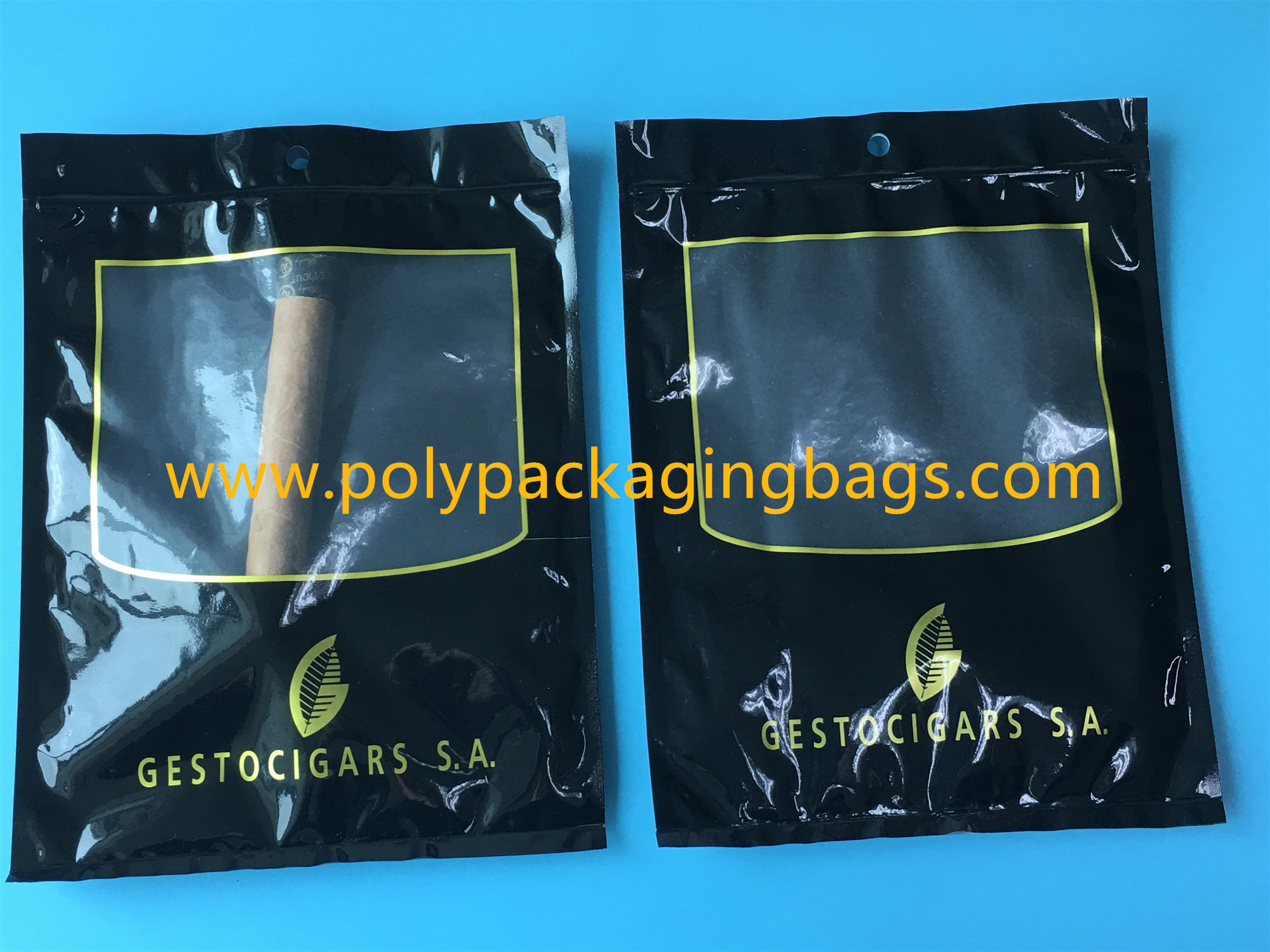 China SGS Black Moisturizing Bag Can Hold  4-6 / Cigar Bags With Transparent Window on sale