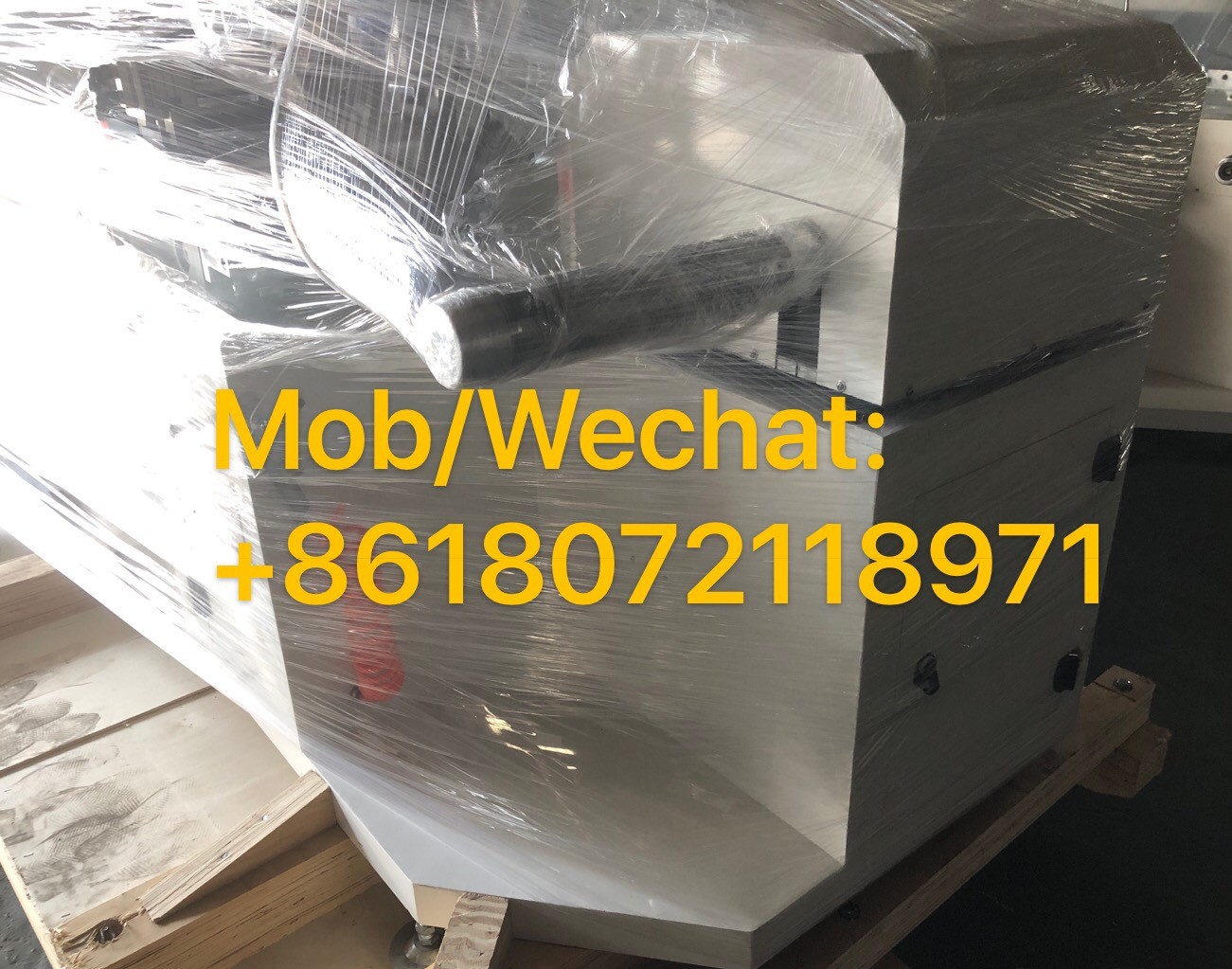 China Water label drinking label SINGLE LAYER PVC PET ROLL TO TUBE SHAPE ROLL GSHZ-300C HIGH SPEED GLUING CENTER SEAL MACHINE on sale