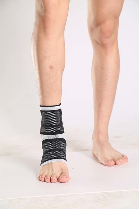 Customized Compression knitted Breathable Neoprene Knee Support Sleeve For Sportsankle sock compression