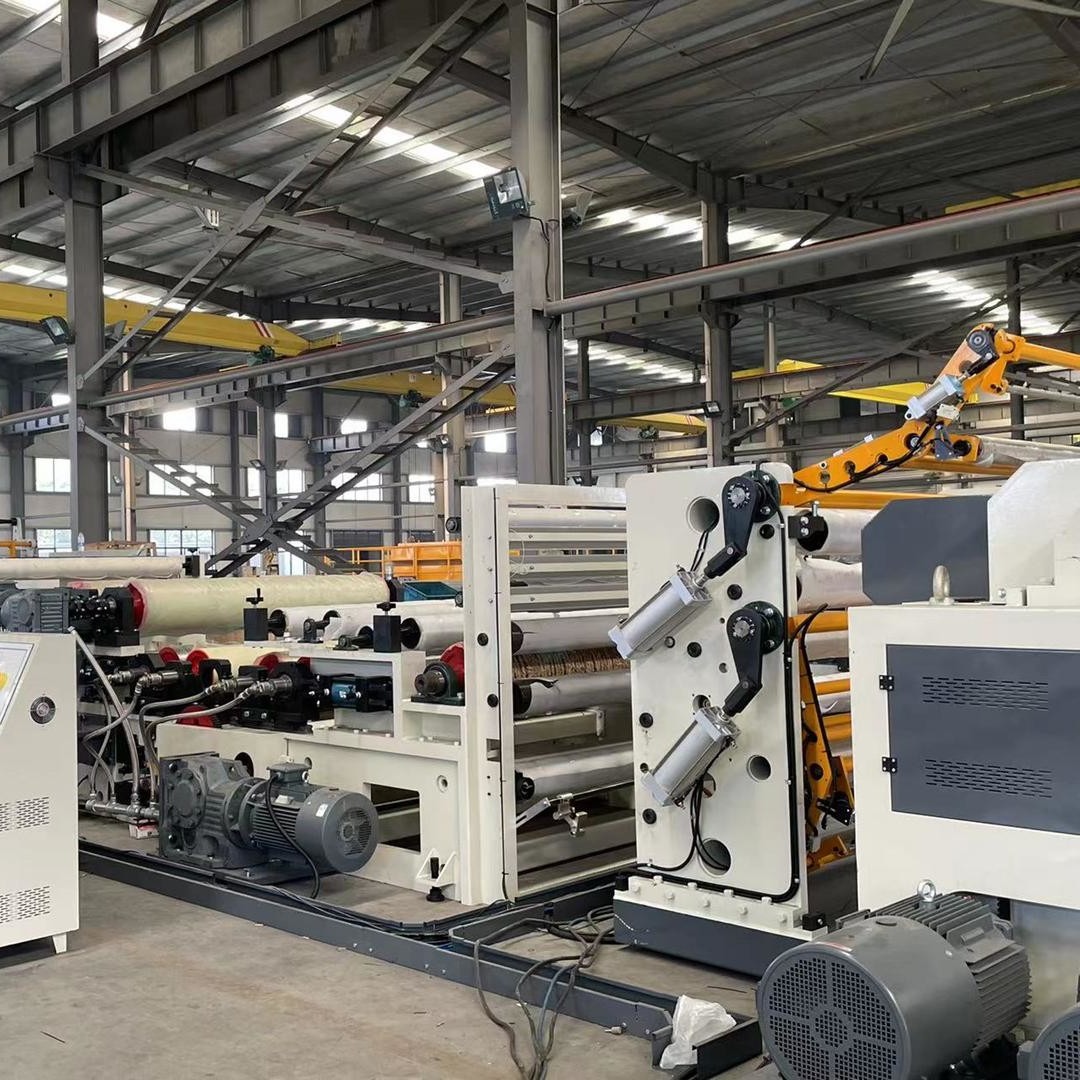 China Co-Extrusion Polyester Paper Pe Coating Machine on sale