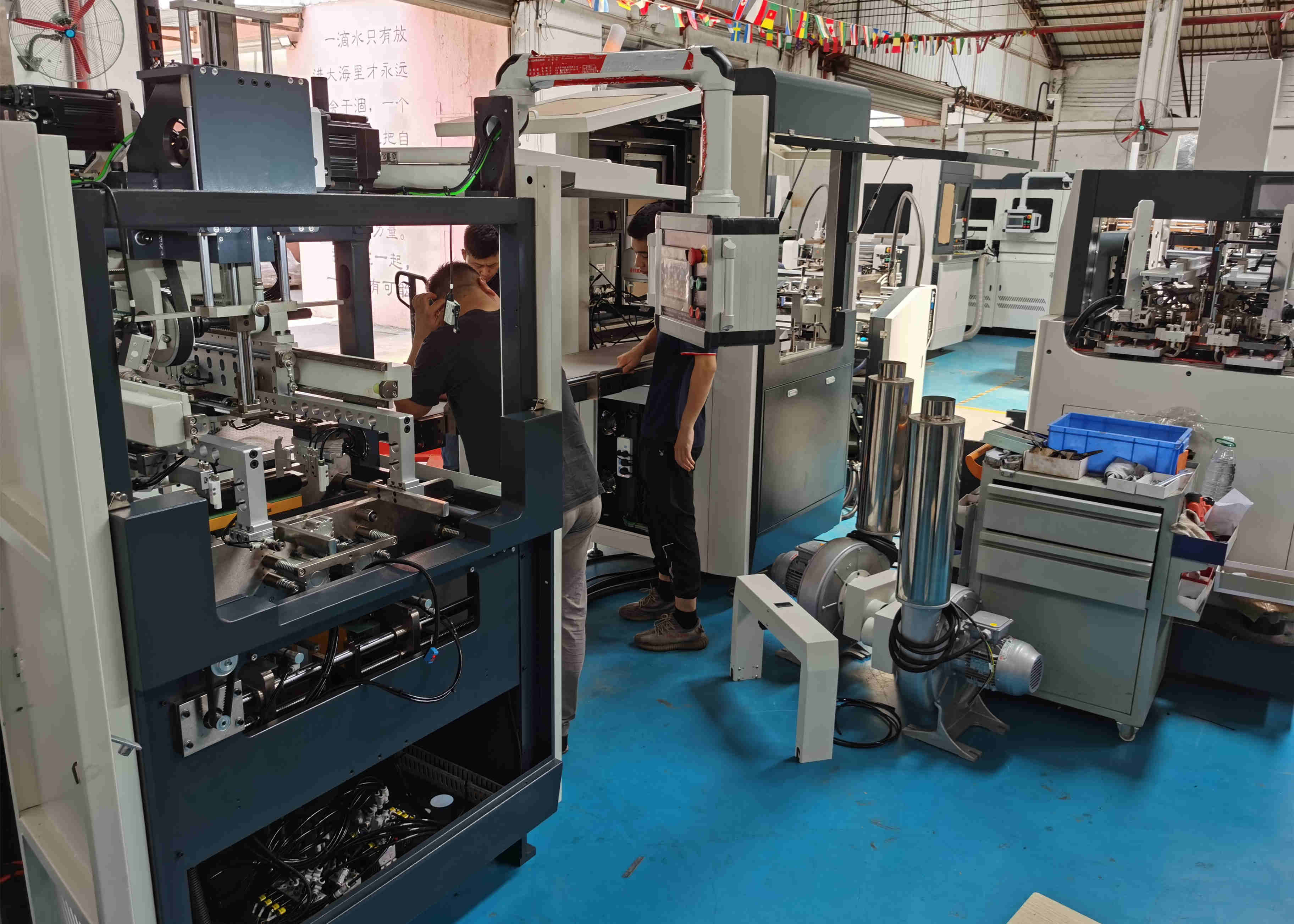 China Hard Board Box Manufacturing Machine For Sweet Box For Rigid Box Manufacturer on sale
