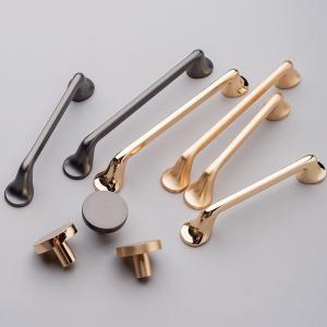 China Brushed Brass Kitchen Cabinet Furniture Pull Handle on sale