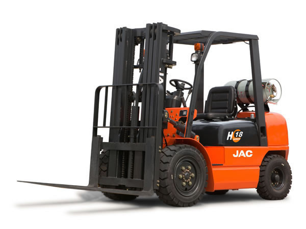 Cheap Comfortable Dual Fuel Gas Forklift Truck , 2 Ton High Reach Forklift Low Pollution for sale