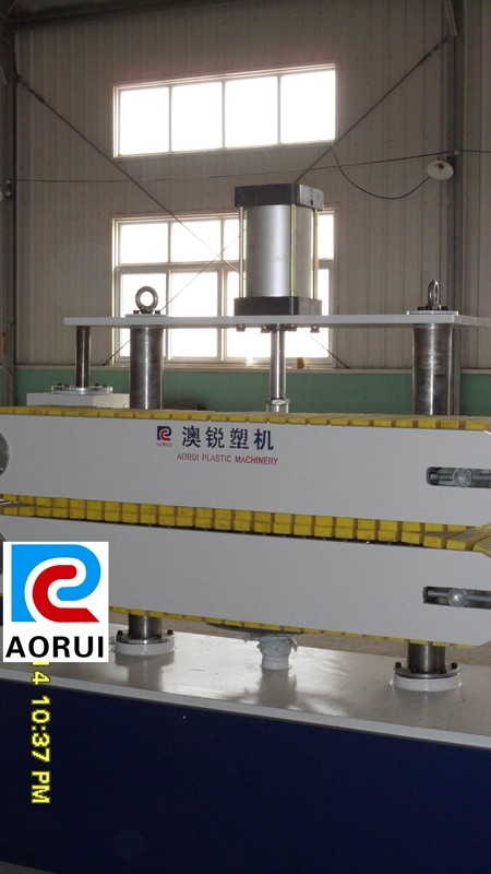 China Sewage Drainage Plastic Pipe Extrusion Line , Plastic Pipe Manufacturing Machine on sale