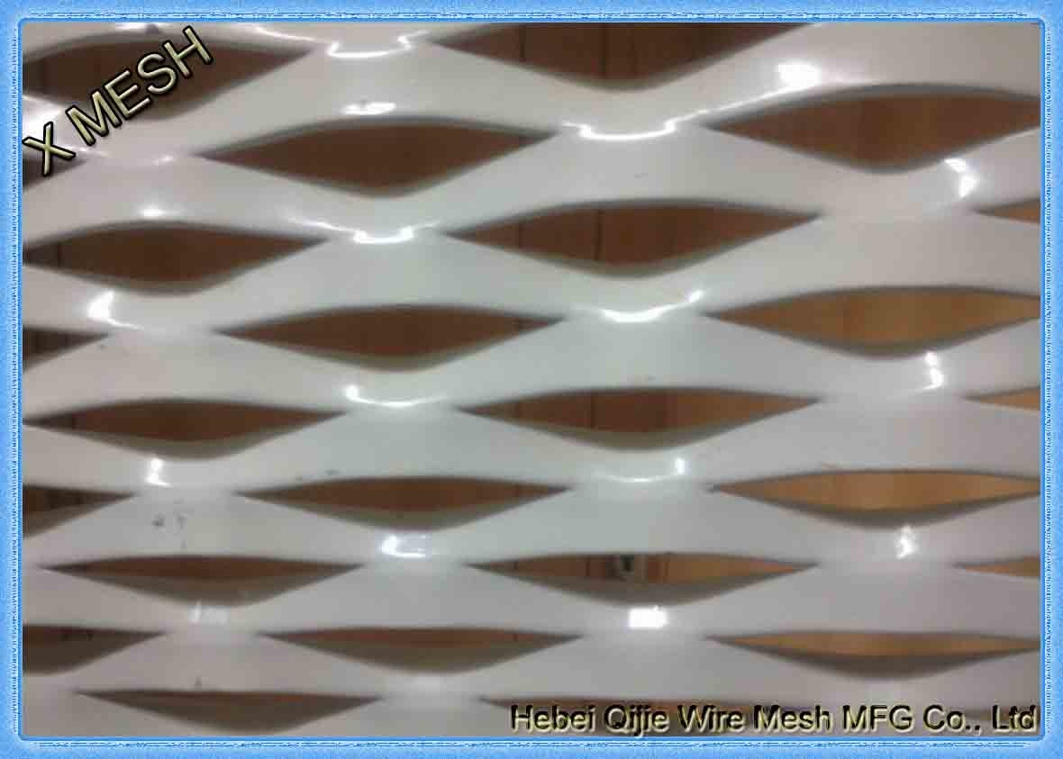 China Decorative Expanded Metal Wire Mesh Panel / Metal Mesh Fencing 48 X 96 Size on sale
