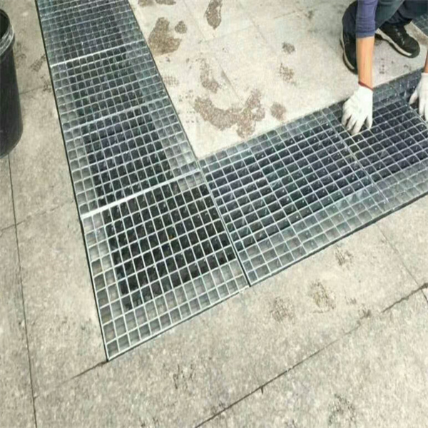 stainless steel grating clips/ steel grating bridge deck/ steel grating catwalk/ steel grating drain cover/ steel grates