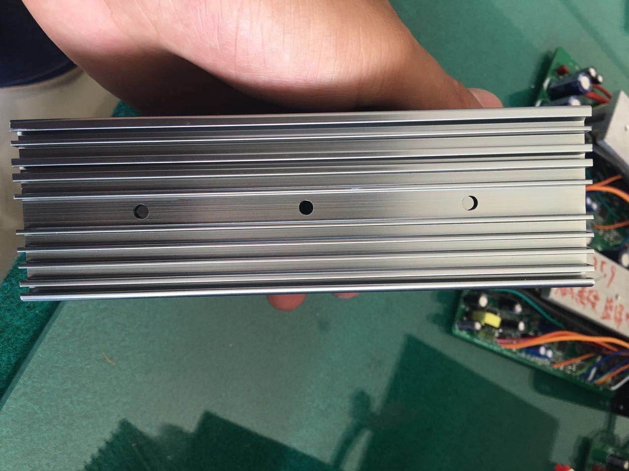 China 6063 Extruded Grey Anodized Aluminum Heat Sink With CNC Milling Holes on sale