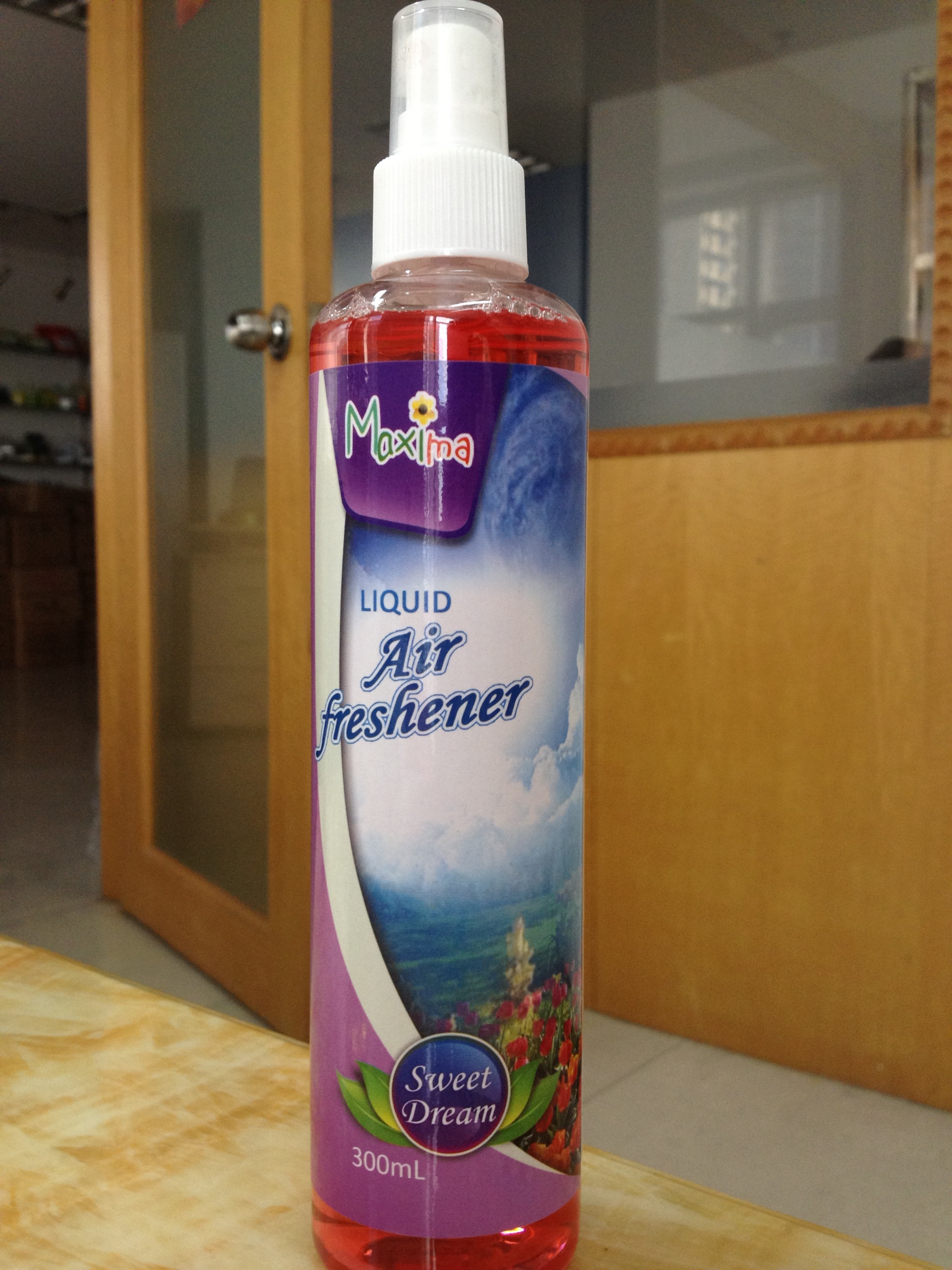 Best Customised Spray Good Smelling Liquid Air Freshener for toilet, restaurant, vehicle wholesale