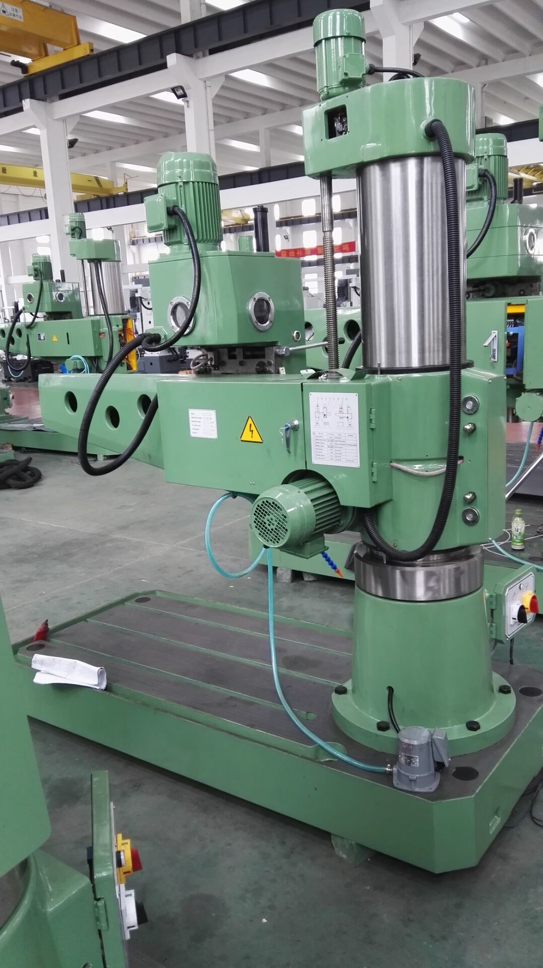 China Heavy Duty Radial Drilling Machine Hydraulic Control And Manual Operation Z3040x13 on sale