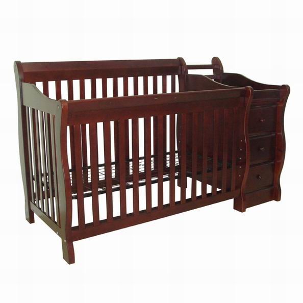 China High quality durable New Zealand solid wooden baby crib baby cot baby bed on sale