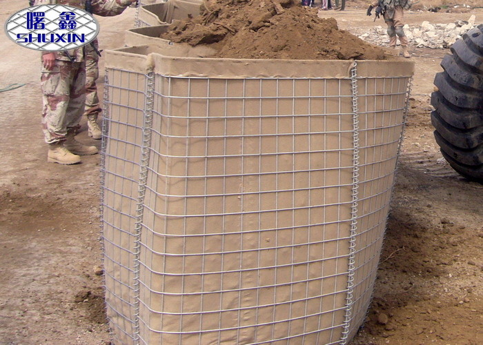 China 3x 3 Welded Mesh Square Hole Military Hesco Barriers on sale