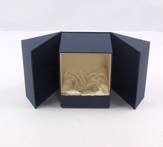 Colorful Printed Card Paper Gift Packaging Boxes , Custom MP4 Greeting Card Gift Packaging Boxes