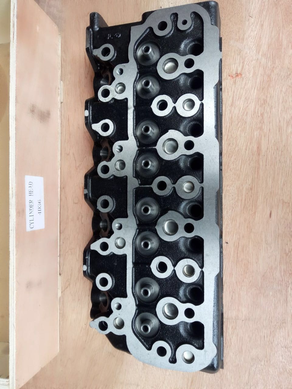 China Machinery Engine Spare Parts Diesel Engine 4D36 Cylinder Head For Mitsubishi ME997799 on sale