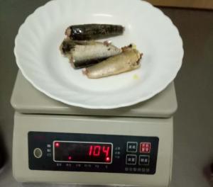 China 125g Net Weight Canned Sardines In Vegetable Oil Rich Various Nutrition on sale