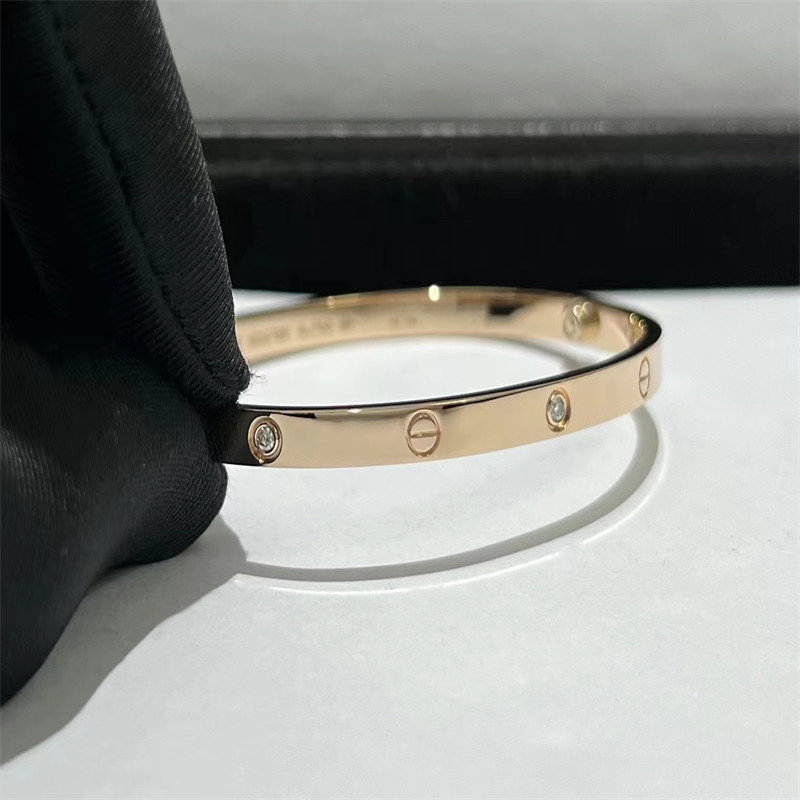 Best High End Arabic Jewelry cartier Custom diamond bracelet HK Setting Jewelry wholesale