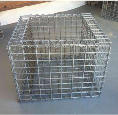 China 2.0-4.0mm Hesco Barrier Wall Hot Dipped Galvanized Welded Gabion on sale