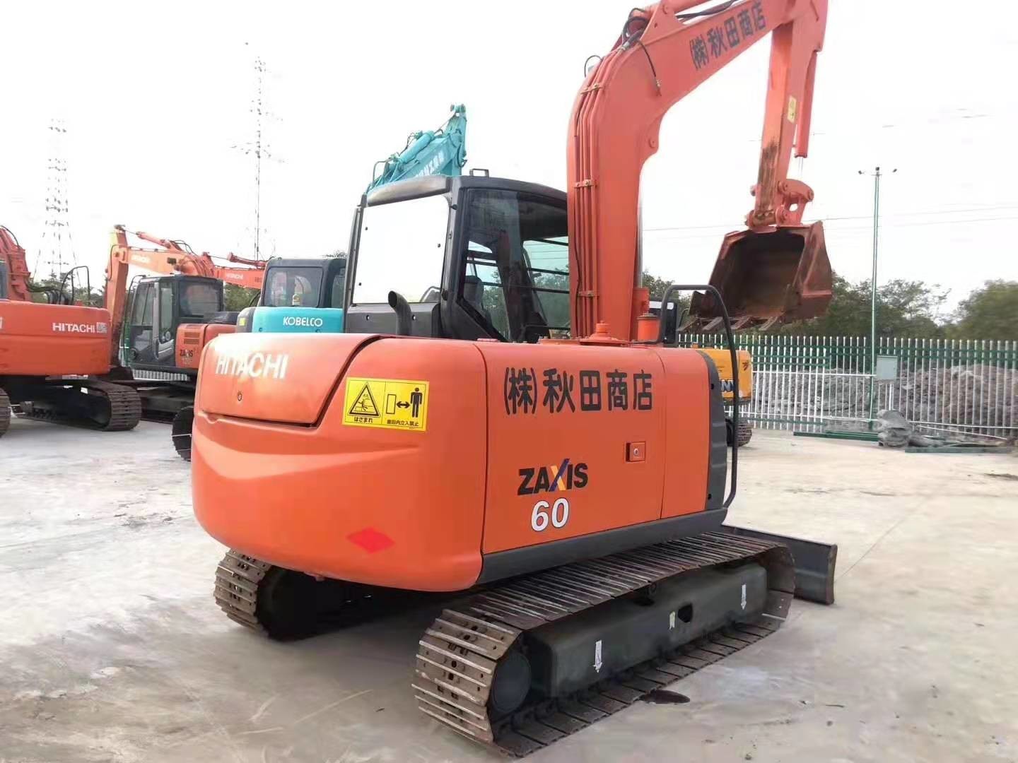 China 6 Ton Fuel Saving Used ZX60 Hitachi Small Excavator on sale