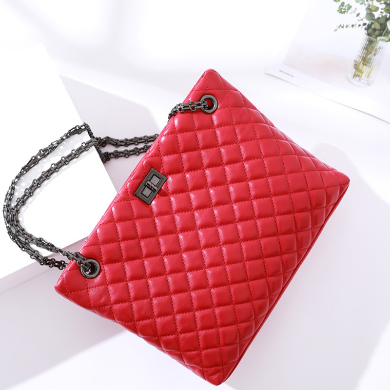 China Women Shoulder Handbag Chains Totes Bags Small Fashion Hobo Satchels-Black Color And Red Color Tote Bag on sale