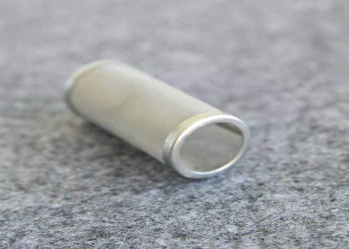 China Industrial Machinery Magazine Stainless Steel Filter Element Od 65mm on sale