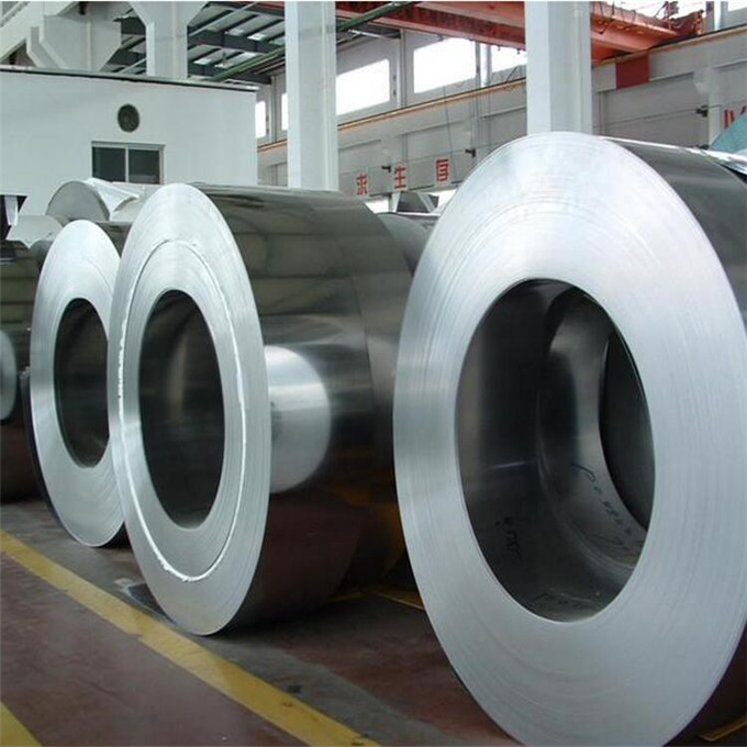 Plasticity Stainless Steel Coil Roll 3000mm Smooth Hot Rolled