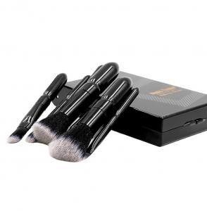 China 2021 OEM Private Label New  Portable  MakeUp Brush Set High Quality makeup brush set on sale