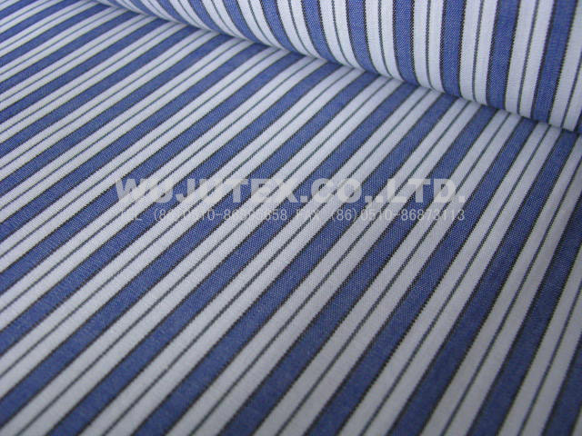 China Good Quality  Plain Weave Stripe Fabric, Cotton Yarn Dyed Fabric , Dress Fabric on sale