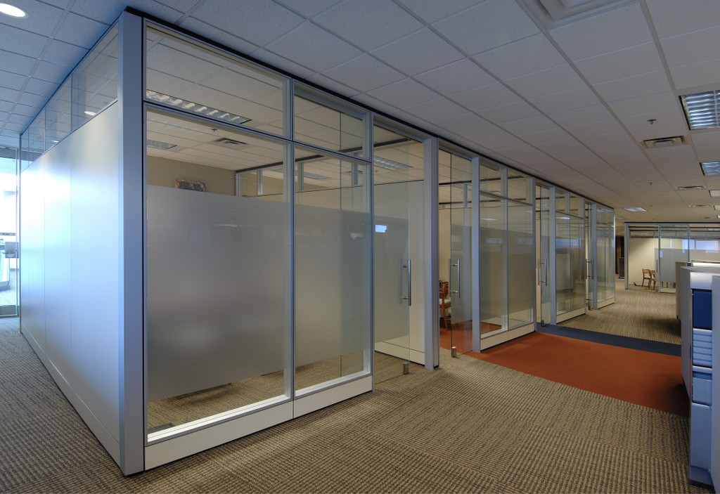 China Modern Office Space Partitions / Building Aluminium Frame Free Standing Office Partitions on sale