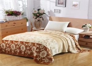 Best Floral Pattern Flannel Fleece Blanket Single Layer With Machine Made Fold Border 1cm Technics wholesale