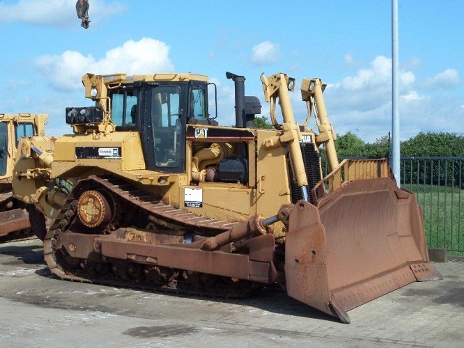 Cheap D8R Used CAT D8R Second-hand CATERPILLAR D8R Bull Dozer With Ripper for sale