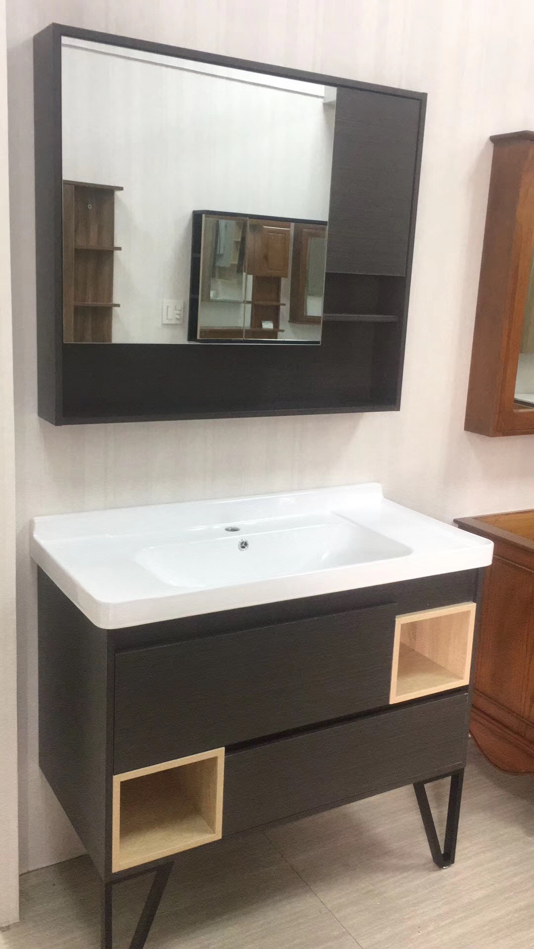 Cheap Slim Built In Bathroom Mirror Cabinet  With Shelf Lights Lacquer Finished for sale