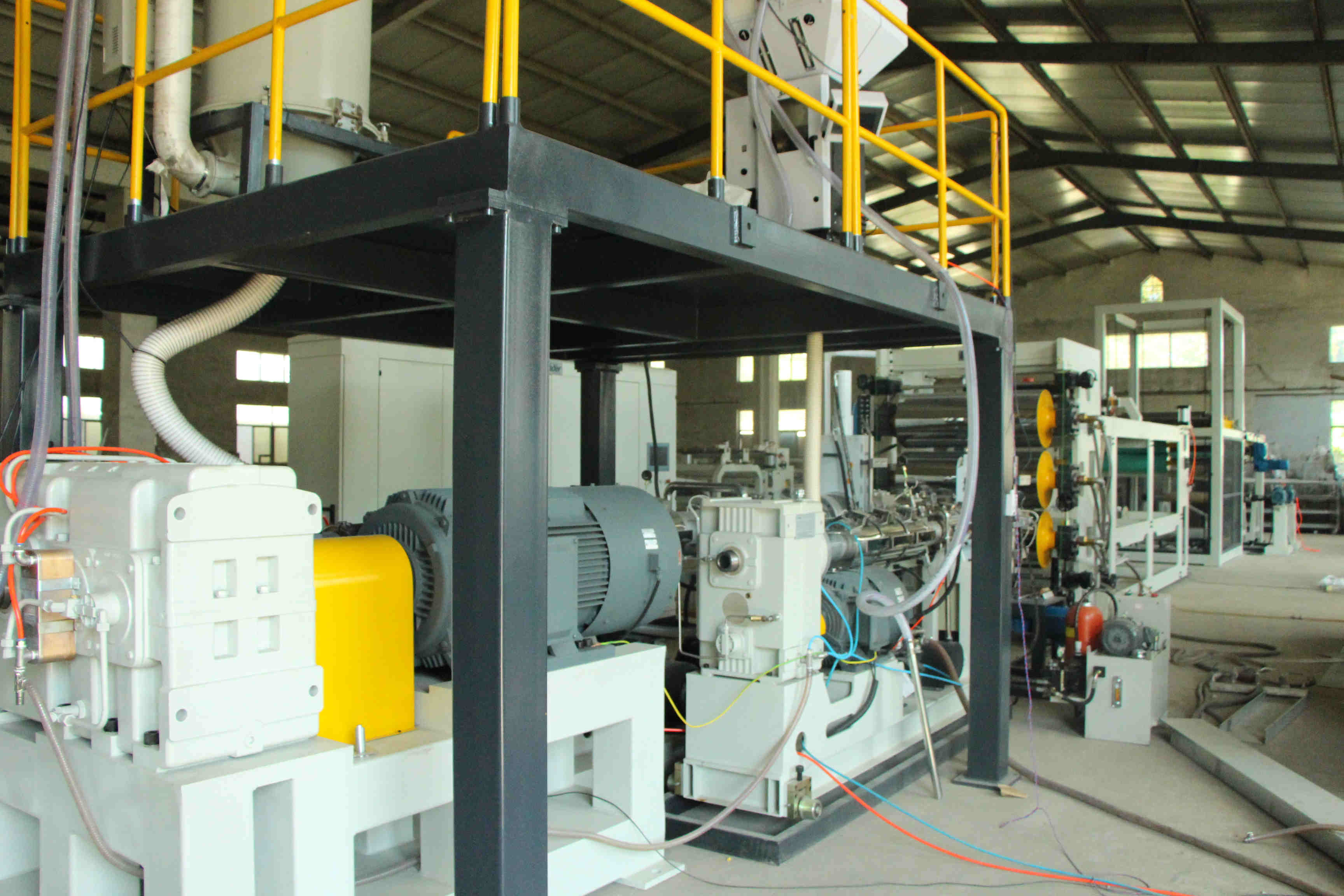 China 250 - 450kw PMMA HIPS ABS Sheet Extrusion Line For Bathtub Sanitary Tubes on sale
