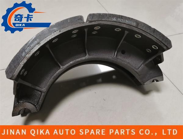 Cheap Iron Brake Shoe Assembly Howo Truck Spare Parts Howo Spare Parts Az9231342072 for sale