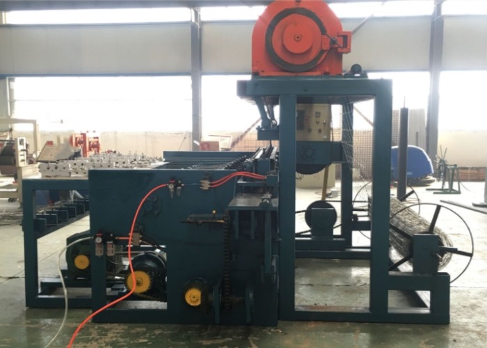 Best Automatic Chain Link Fence Machine , Galvanized Steel Wire Cattle Fence Machine wholesale