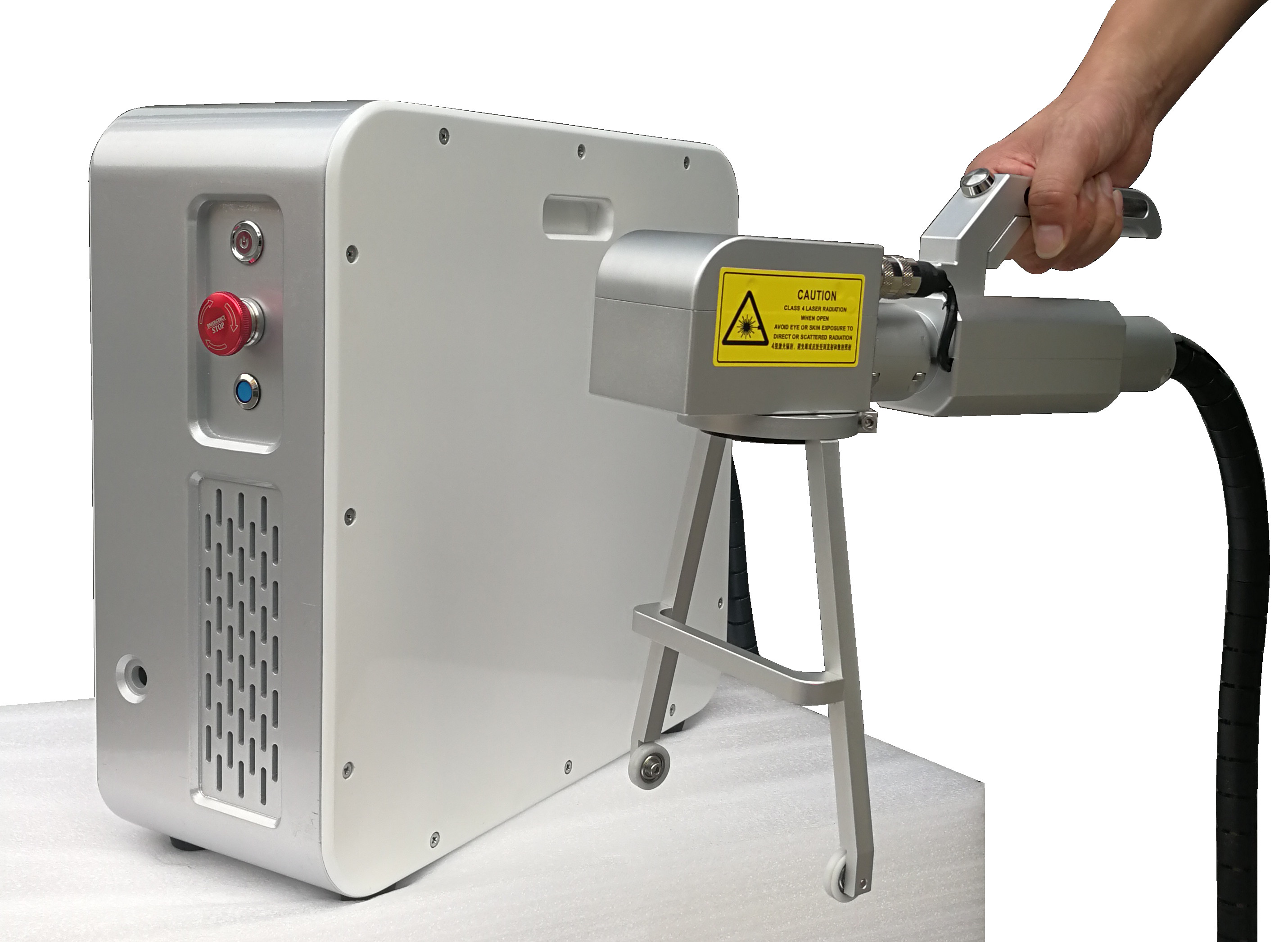 Best 30w Metal Surface Industrial Laser Cleaning Machine 1.3mJ Pulse Energy wholesale