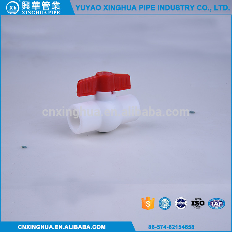 China Light Weight PPR Ball Valve , Pvc Pipe Fittings Convenient Installation on sale