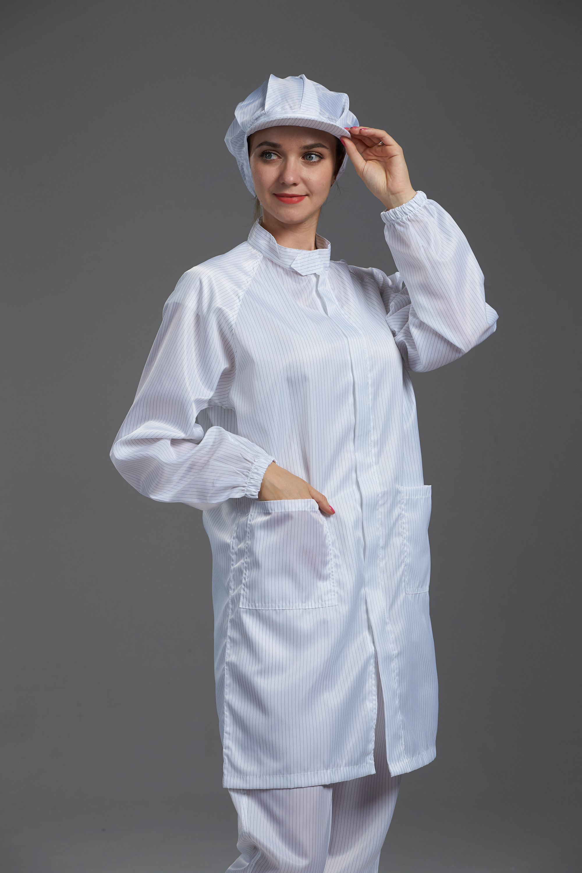 Best Resuable Anti Static ESD cleanroom labcoat  white color with conductive fiber suitable for hospital wholesale
